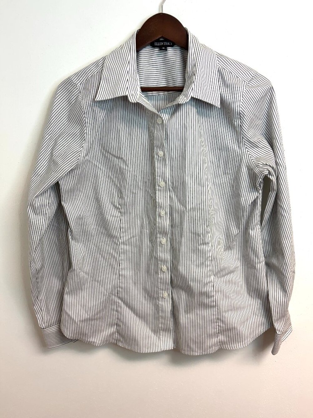 Vintage Y2k Women's Button down striped shirt black and white 100% cotton collar